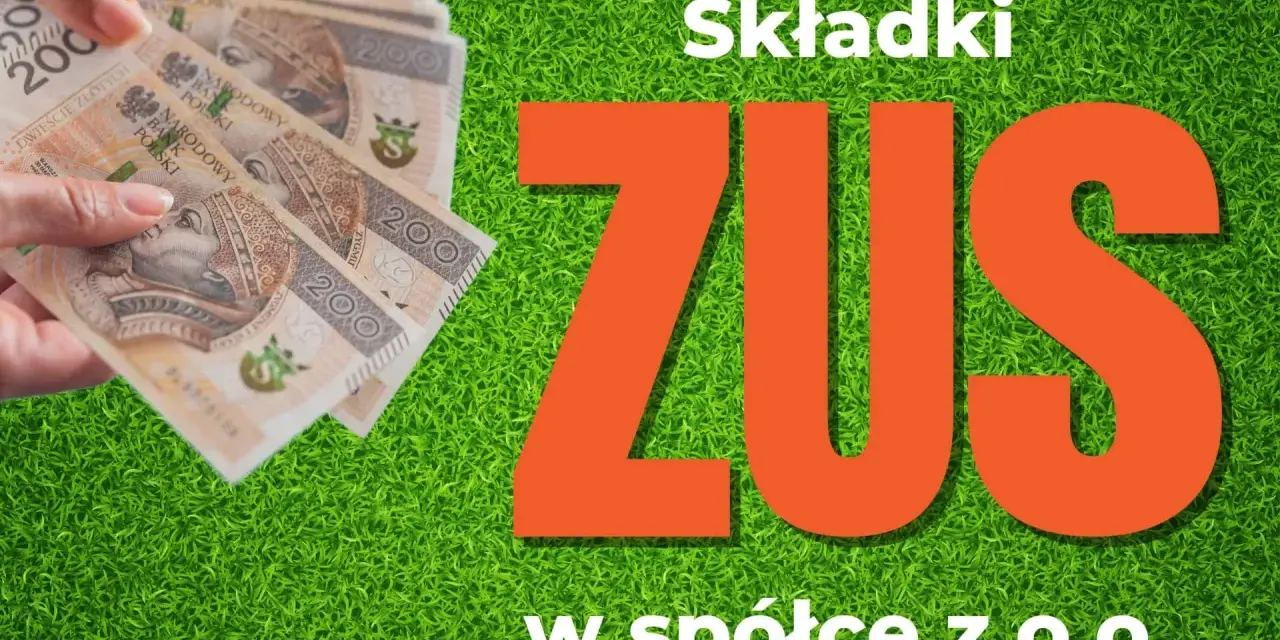 Ręka trzyma banknoty 200 zł. Obok napis "Składki ZUS w spółce z o.o.". Umowa o dzieło a podatek ZUS.