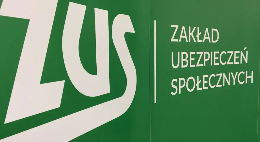Logo ZUS i napis "Zakład Ubezpieczeń Społecznych". Możliwa jednorazowa wypłata z subkonta ZUS.