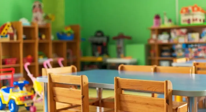 Rekrutacja do szkół: Jak zapisać dziecko krok po kroku? Poradnik